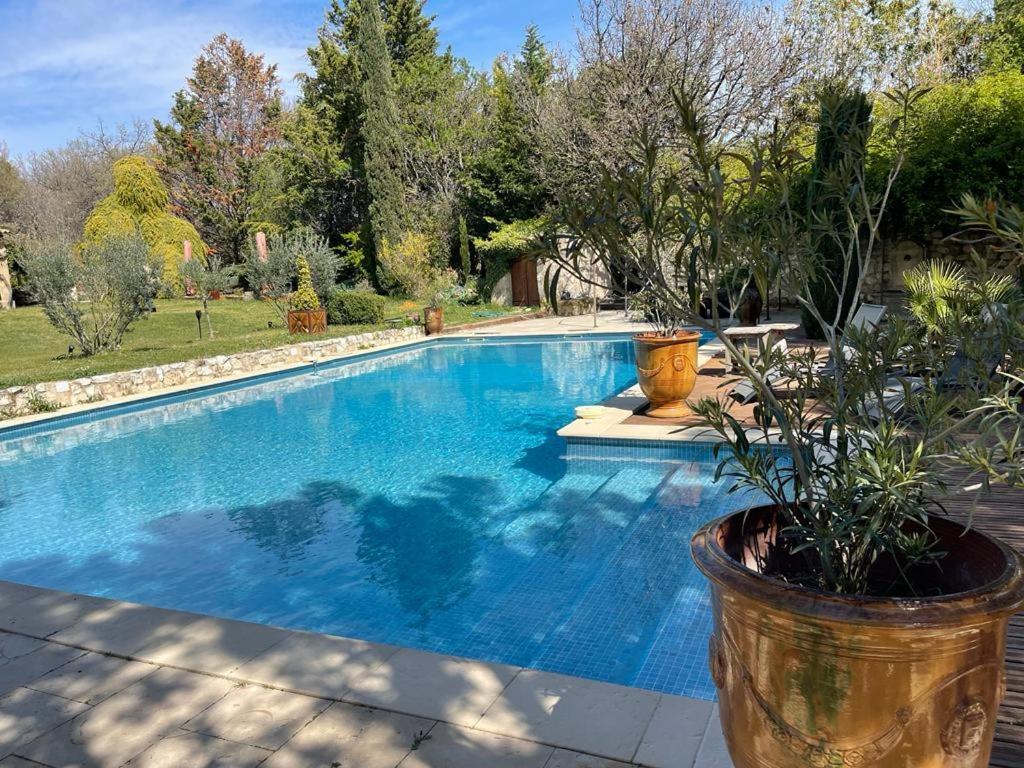 Gite Au Coeur De La Provence & Spa แซ็งต์-กันนาต์ ภายนอก รูปภาพ